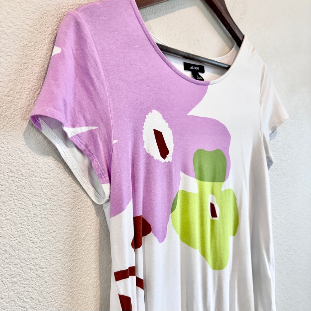 Alfani Abstract Floral Minimalist Art Tee Modern Chic Stretch Spring Top Medium - Picture 4 of 8